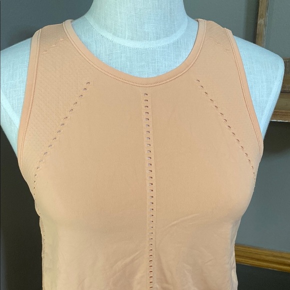 Athleta Peach Sleeveless athletic tank Top size small - Picture 2 of 8